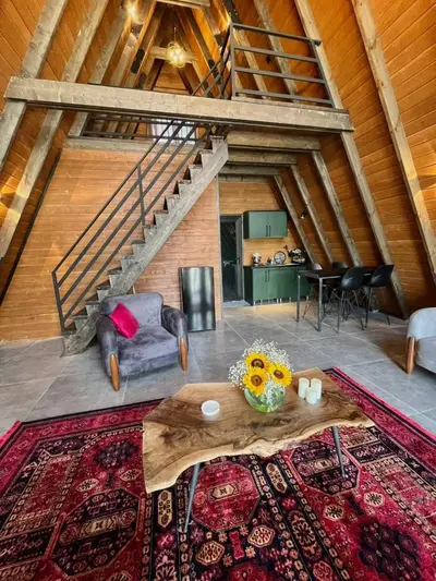 کلبه دوخوابه سوئیسی دوبلکس جکوزی دار راش