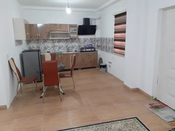 سوئیت فلت یاس 1