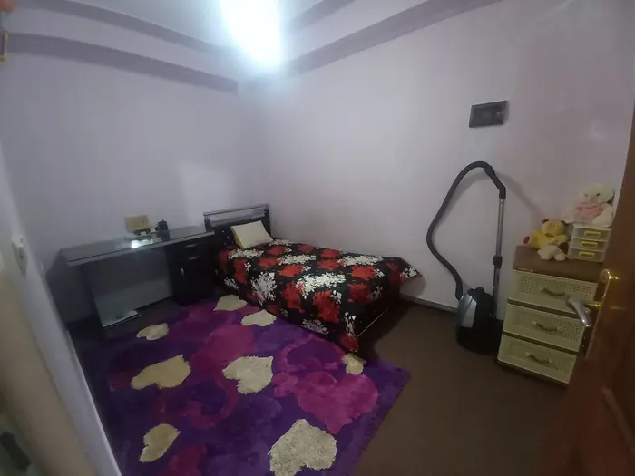 یک خوابه بهار 15 - اتاق خواب