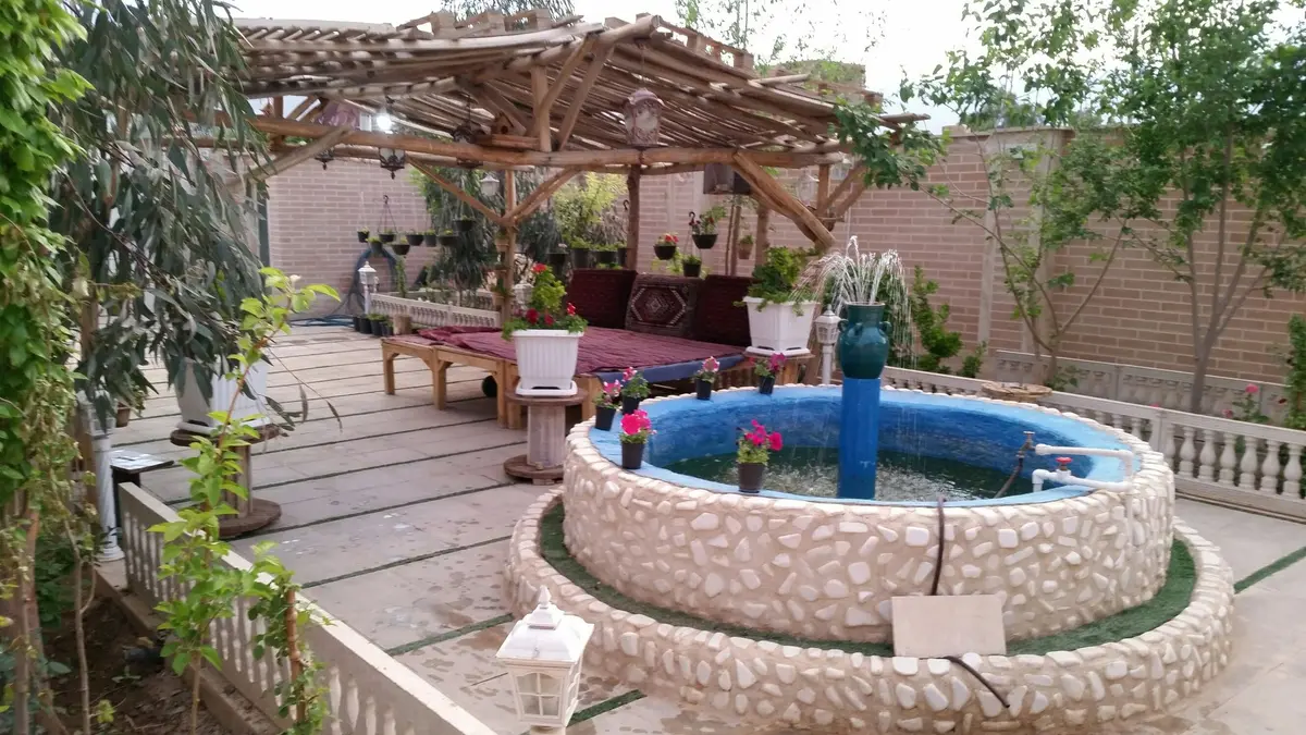 ویلا یک خوابه ماهان 3 - فضای حیاط ویلا