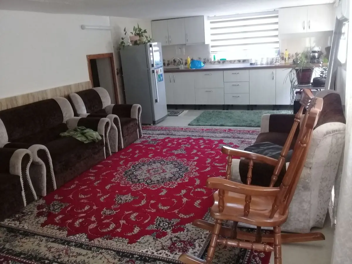 سوئیت یک خوابه شیرودی - سالن پذیرایی