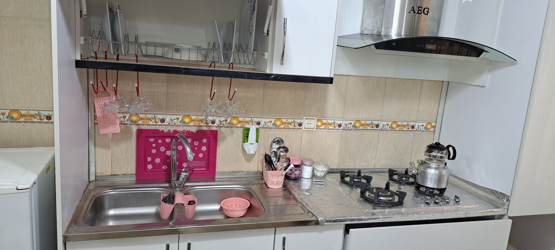 سوئیت یک خوابه شاهد ١٢