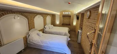 اقامتگاه سنتی سرای سنتی فرهنگ - فرهنگ - واحد سه تخته