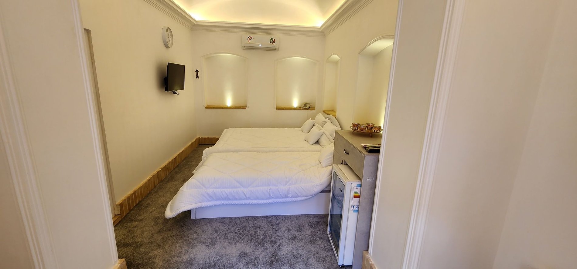 فرهنگ - واحد ارغوان