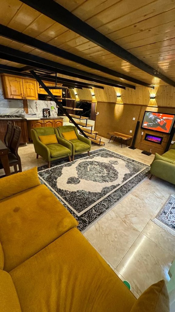 کلبه دوخوابه سوئیسی جکوزی دار ارکیده