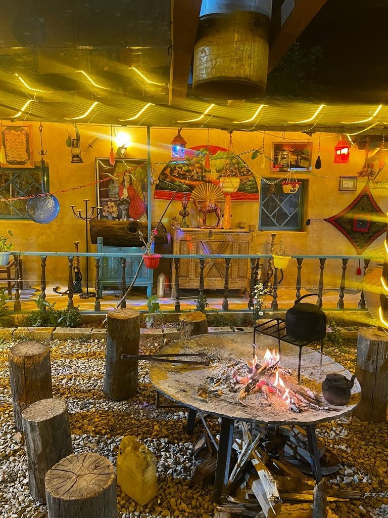 یک خوابه پالونیا - واحد همیشه بهار