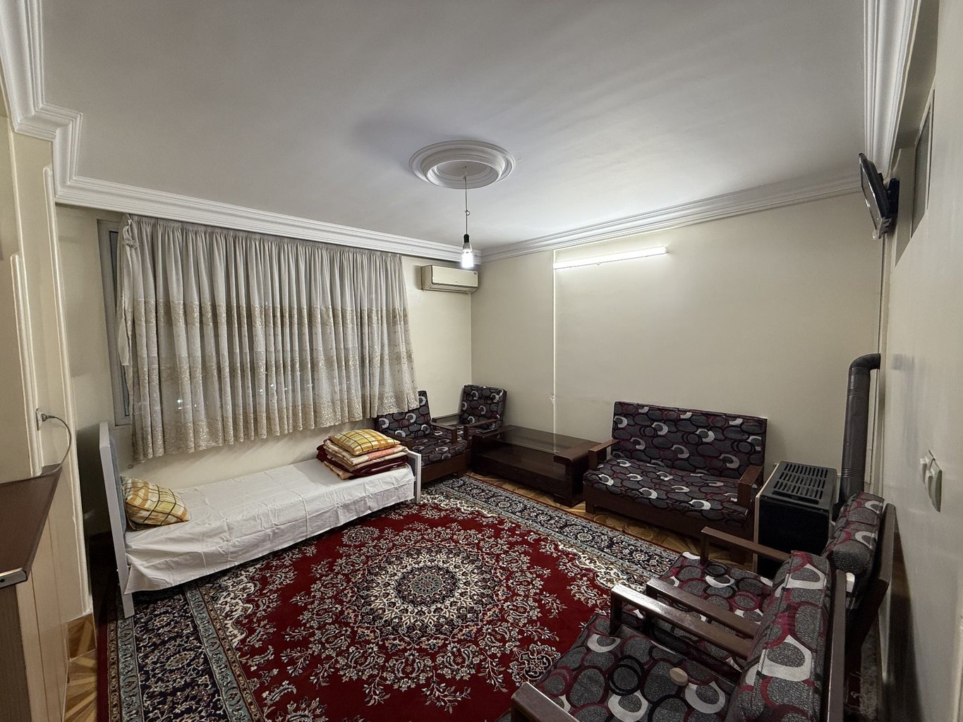 آپارتمان یک خوابه فخیم واحد ۳۰۲