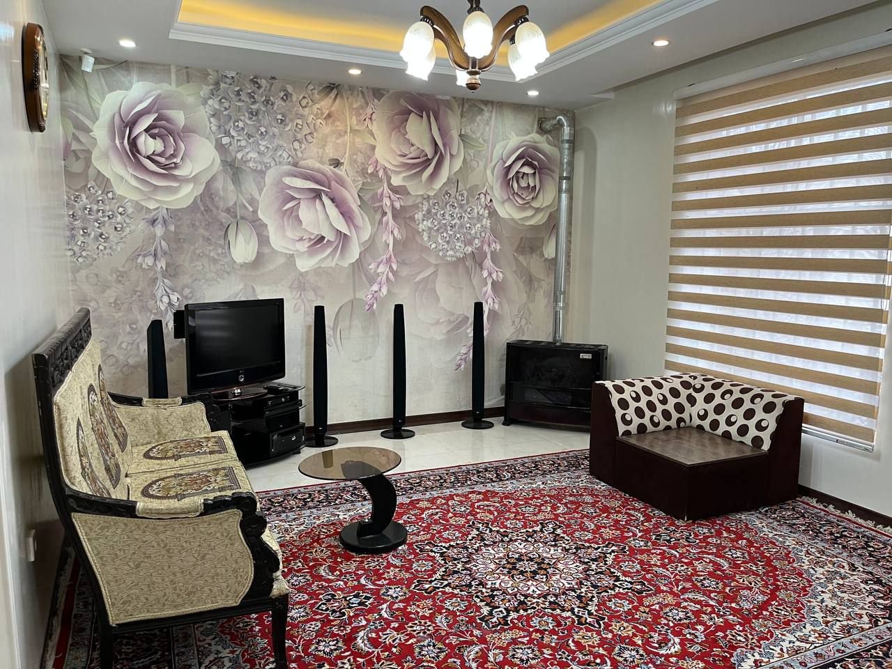 ویلا یک خوابه استخردار آبگرم باغ نشاط 1