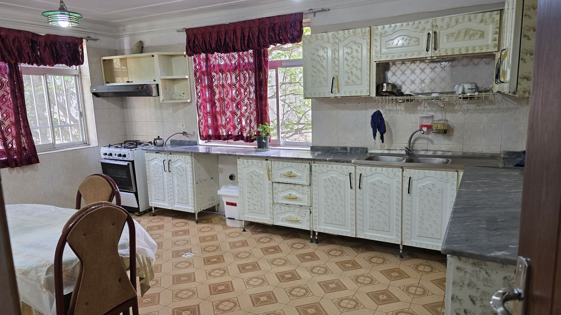 ویلا دوخوابه دارابی - آشپزخانه