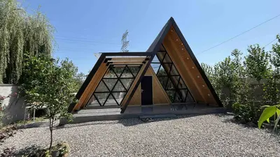 کلبه یک خوابه سوئیسی جکوزی دار تیکا