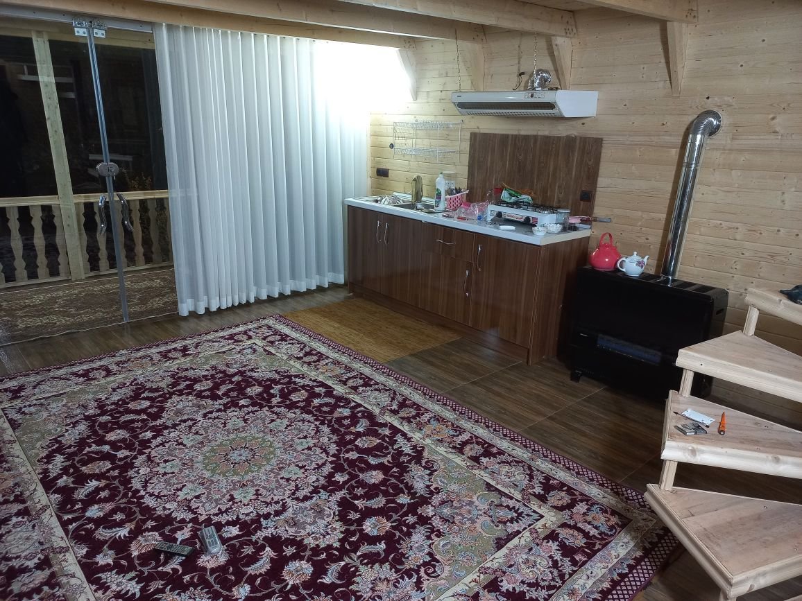 کلبه یک خوابه جنگلی سوئیسی مرسانا