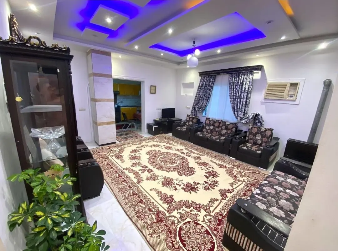 سوئیت دوخوابه بهار دانیال