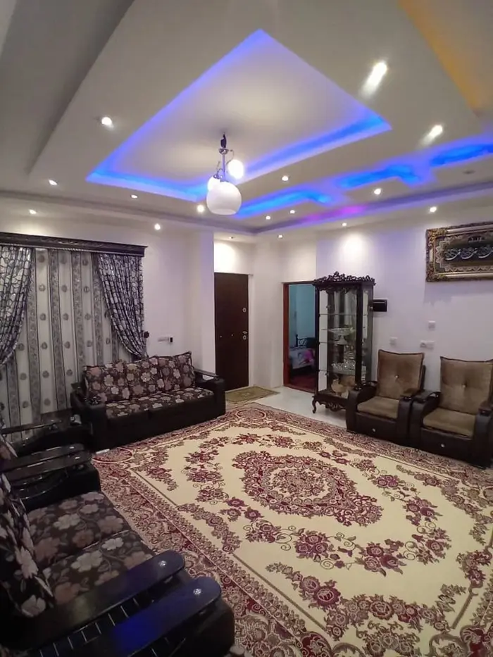 سوئیت دوخوابه بهار دانیال