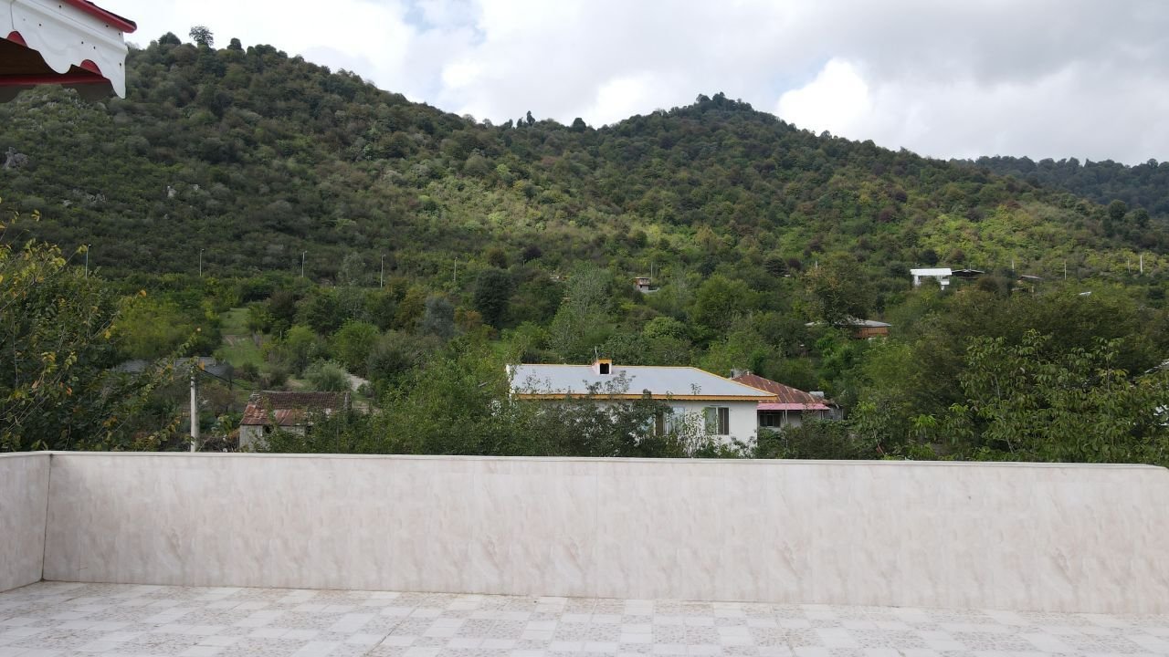 سه خوابه بام سبز