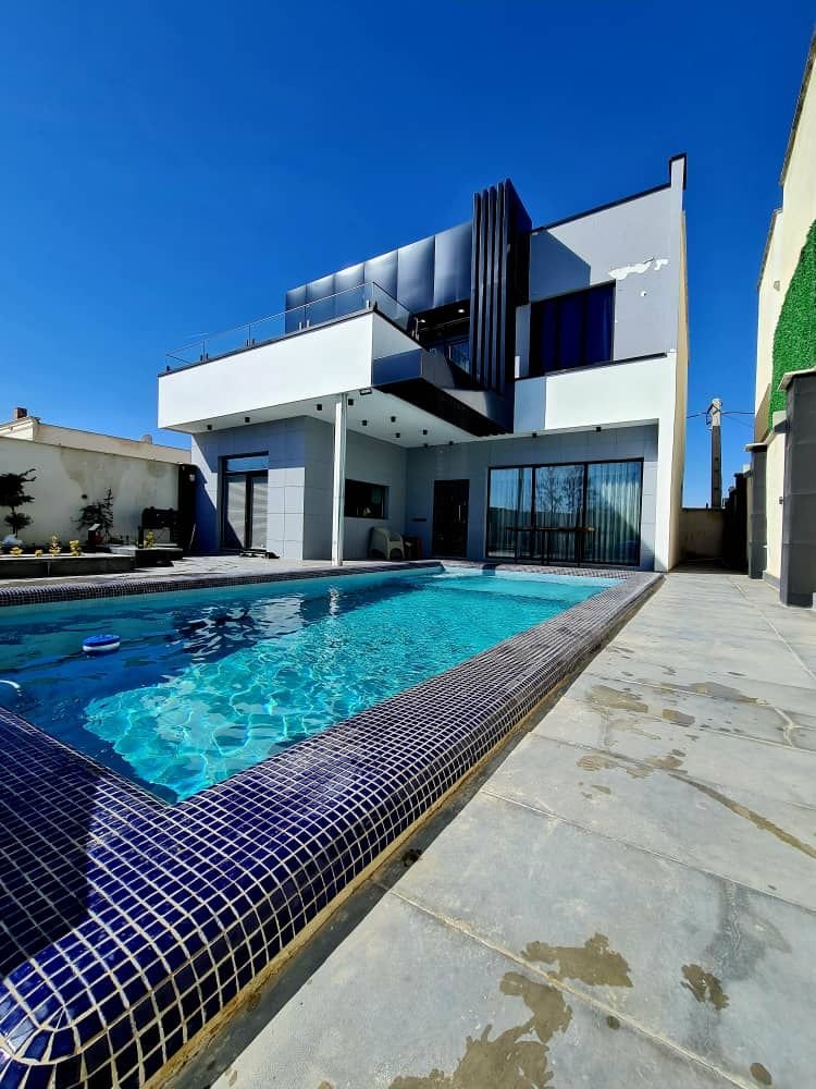 ویلا سه خوابه استخردار چهارفصل بهاران