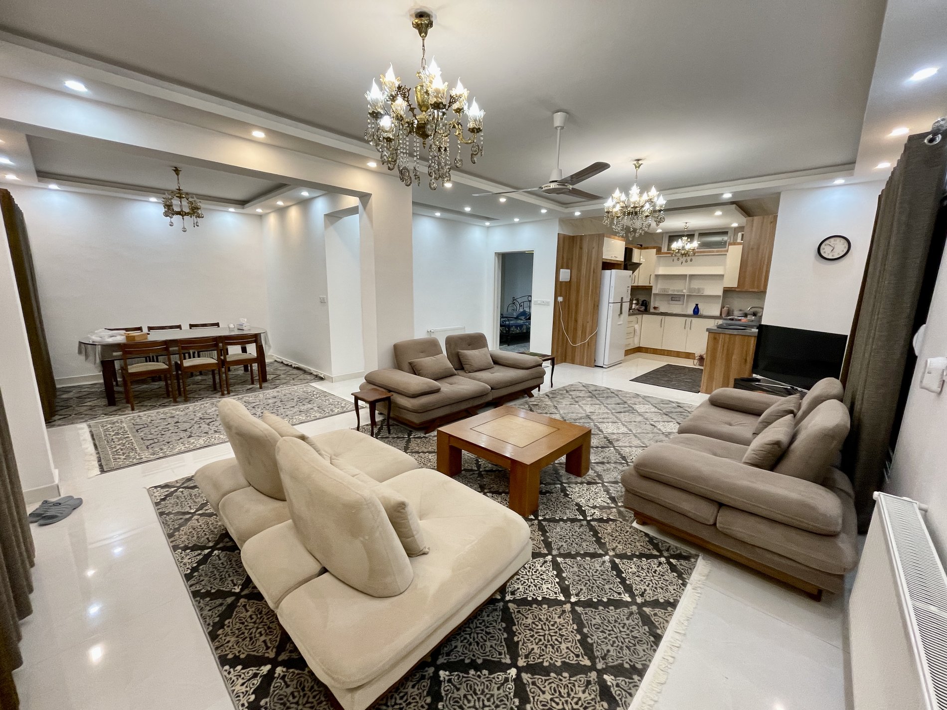 ویلا دوخوابه ساحلی آزادی