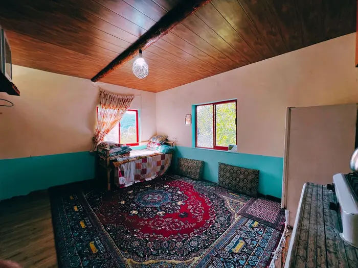 سوئیت فلت جنگلی لاجیم - فضای داخلی کلبه