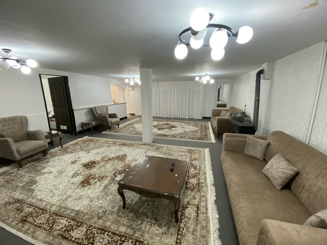 آپارتمان دوخوابه پارسیا