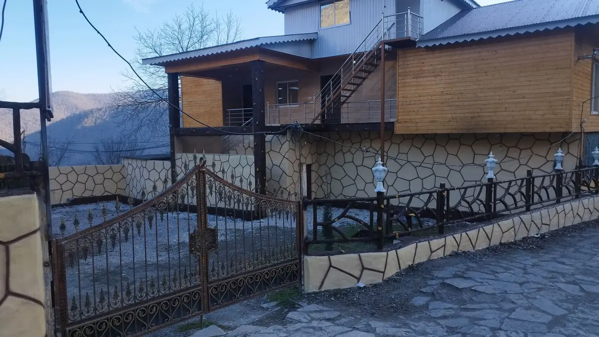 سوئیت یک خوابه ارده - نمای ساختمان