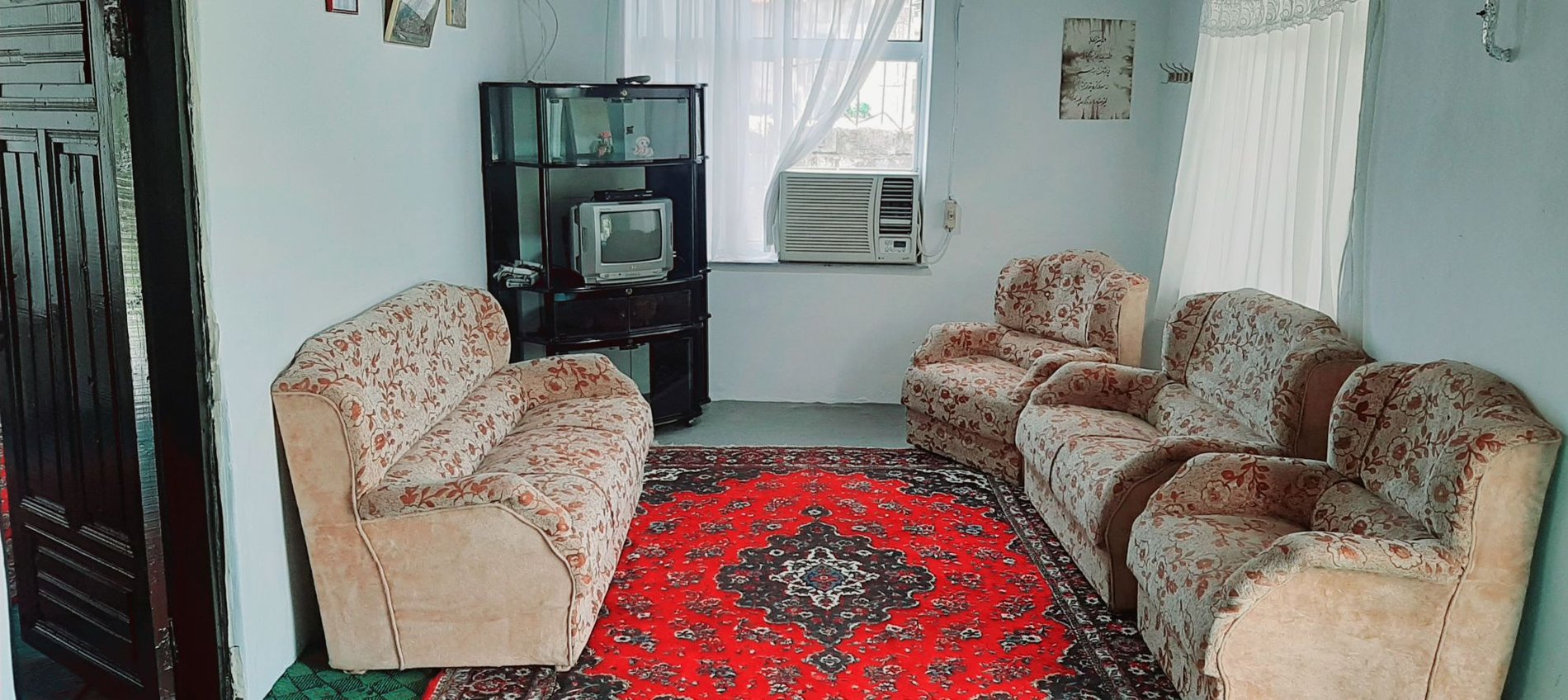 ویلا دوخوابه جنگلی لوتکا