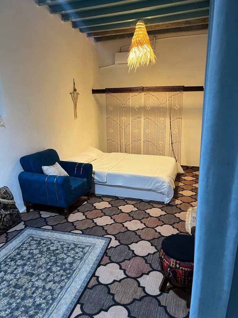 بوم گردی موم گپو - واحد بادگیر