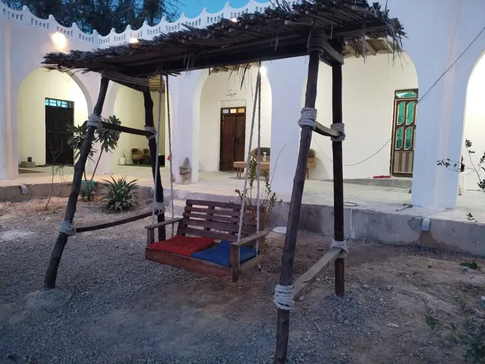 بوم گردی موم گپو ـ واحد پریشکو - تاب عشق