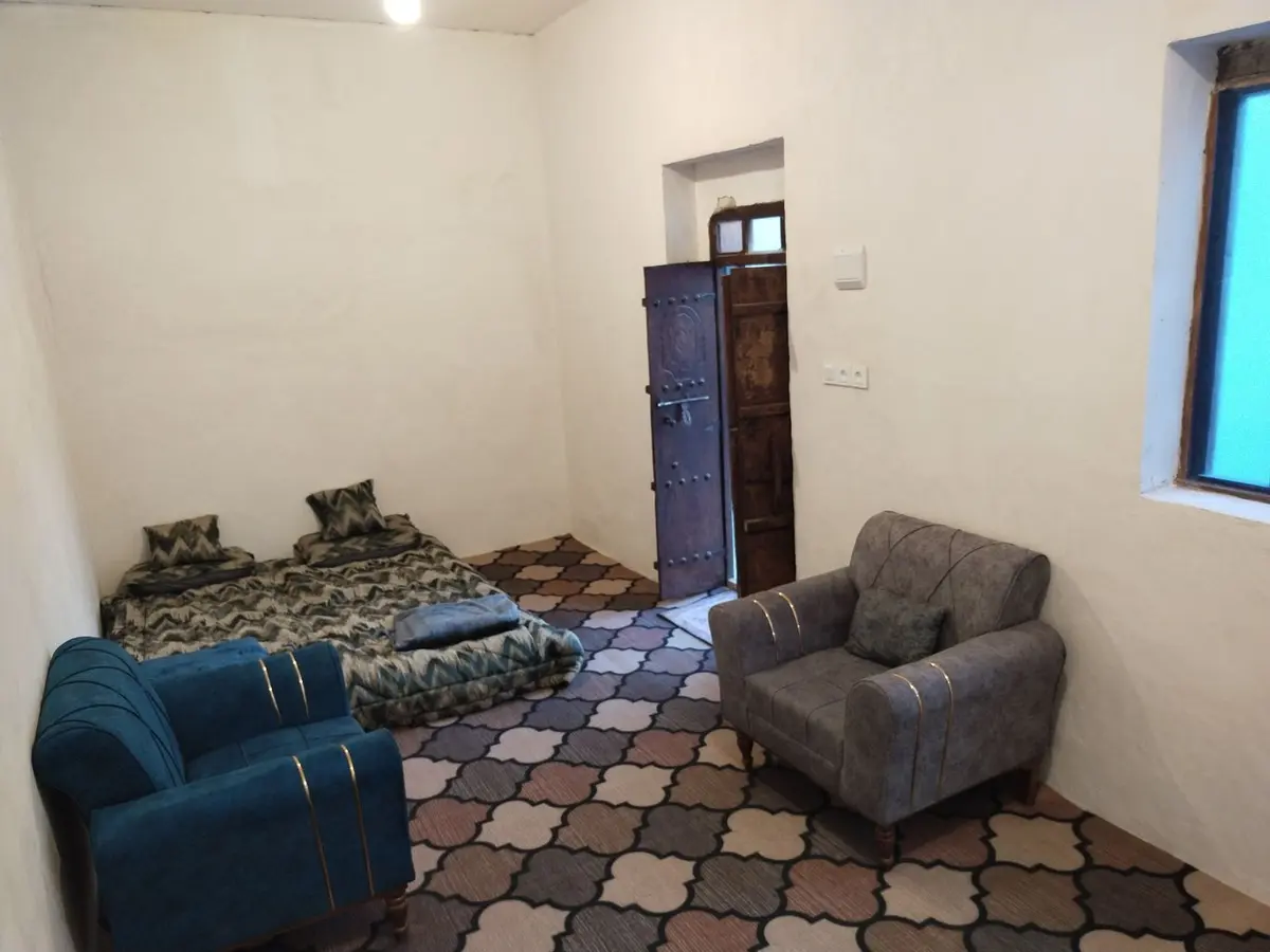 بوم گردی موم گپو - واحد درب روز - تخت دونفره