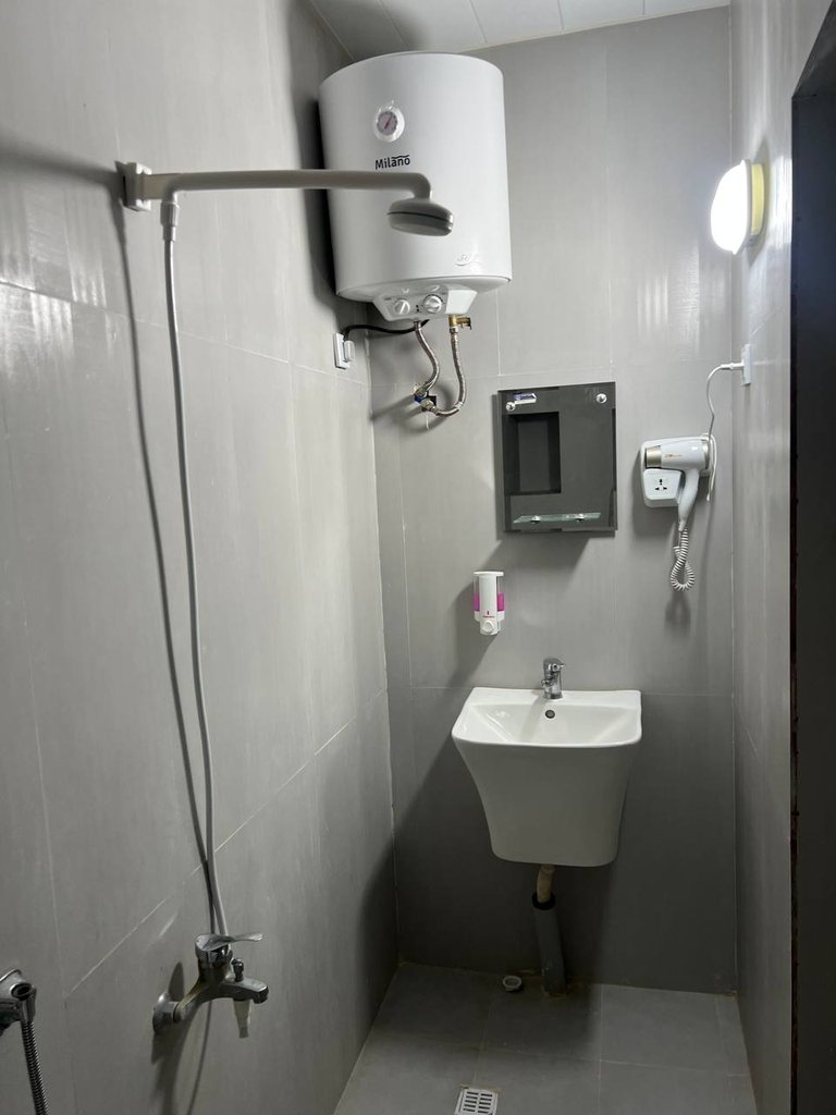 بوم گردی موم گپو - واحد شخمالی