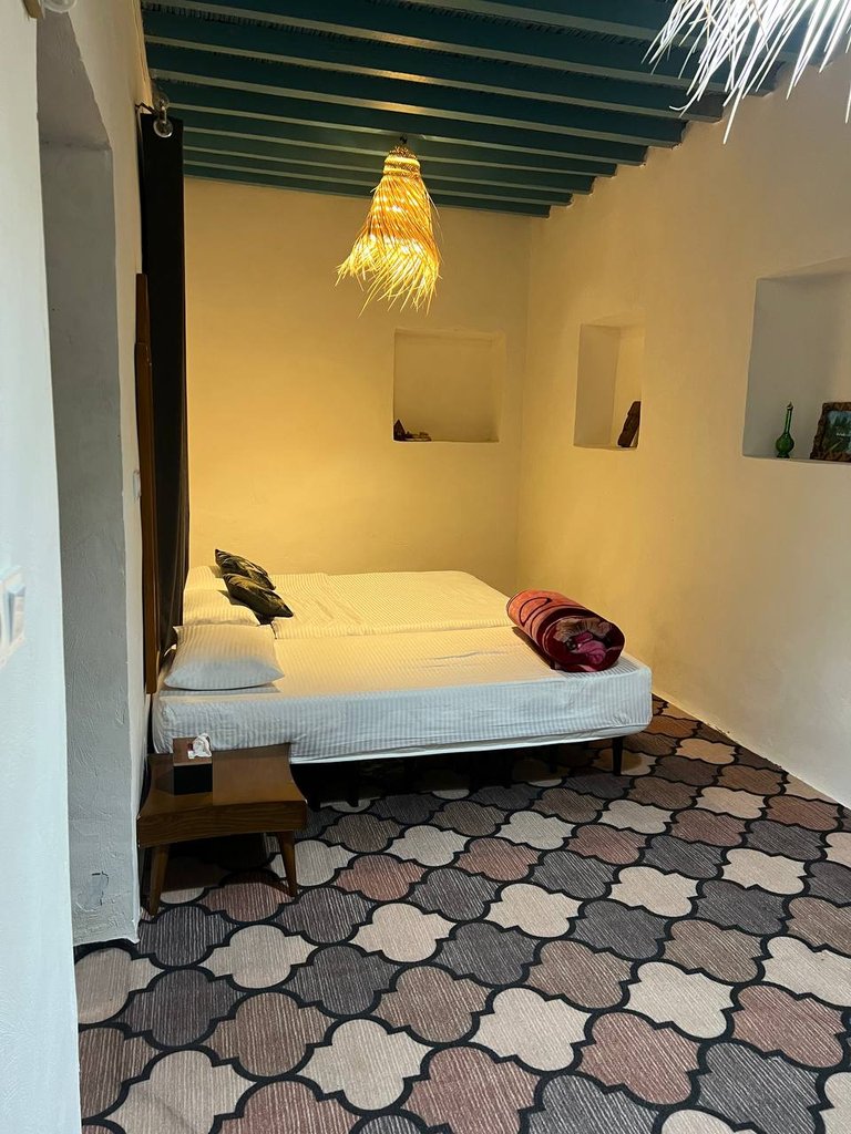 بوم گردی موم گپو - واحد شخمالی