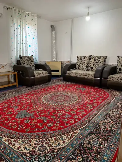 ویلا یک خوابه جنگلی استخردار آبگرم نگارخاتون