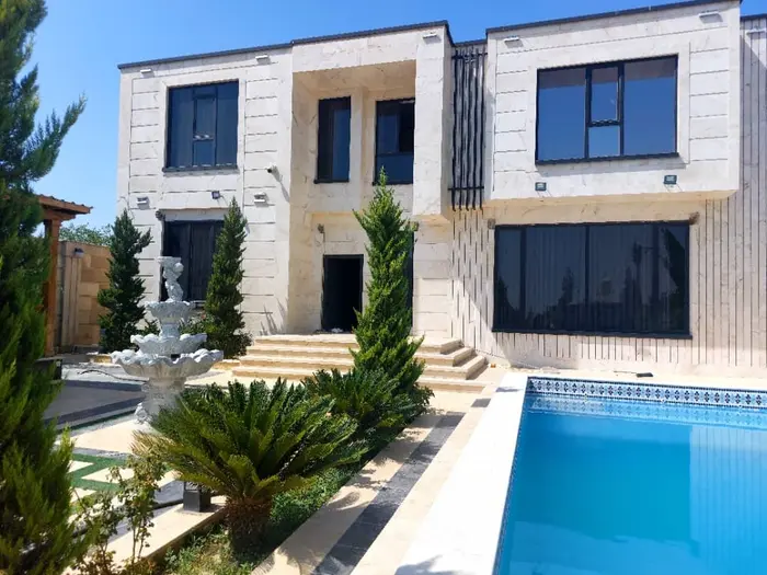 ویلا پنج خوابه تریبلکس فلورانس