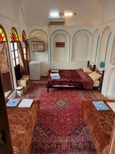 اقامتگاه سنتی صادقی - واحد سوریجان