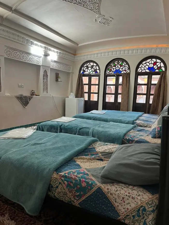 اقامتگاه سنتی صادقی - واحد پامنار