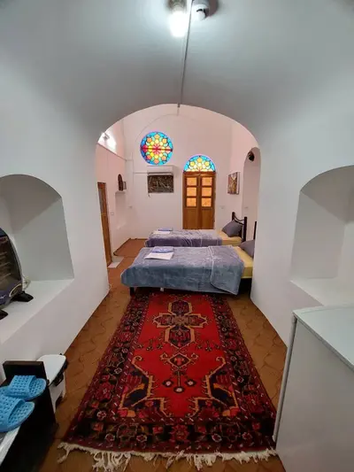 اقامتگاه سنتی صادقی - واحد ولی سلطون