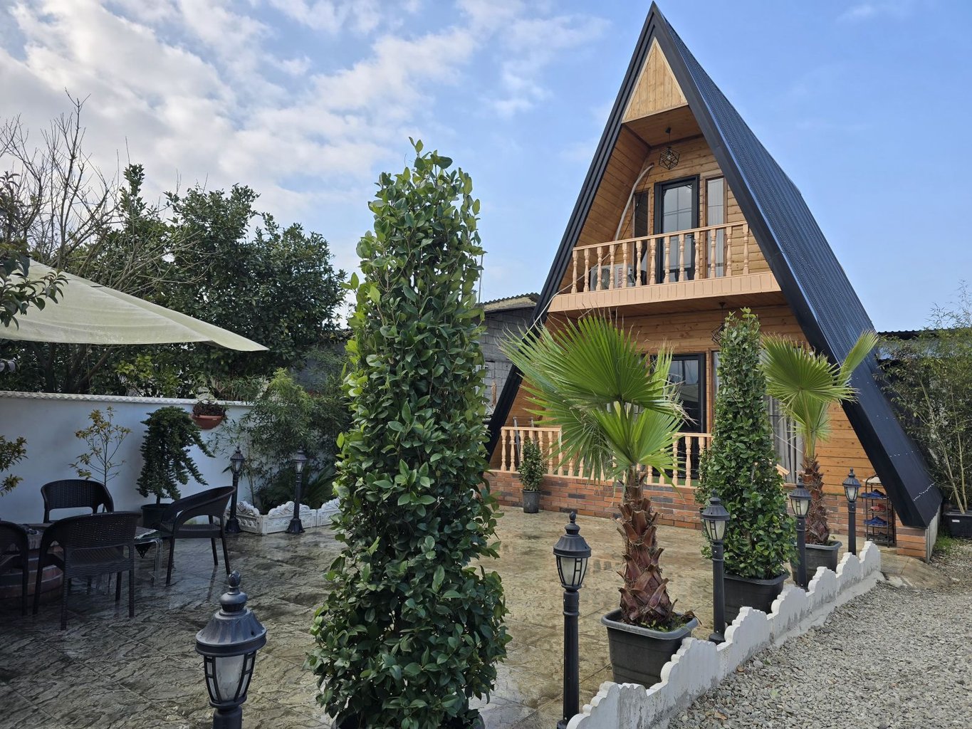 کلبه سوئیسی ترنج