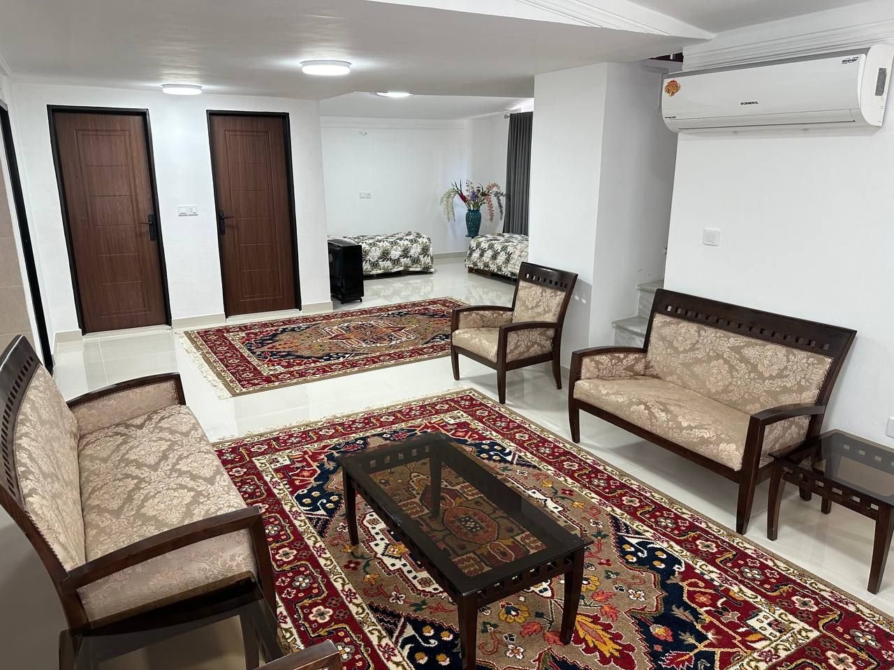 ویلا دوخوابه کاخ سفید 2