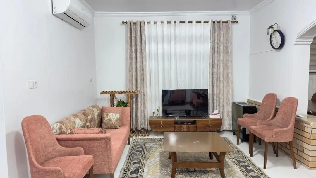 ویلا دوخوابه ساحلی کاخ سفید 1