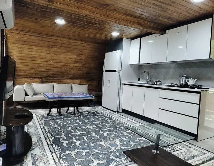 کلبه یک خوابه سوئیسی نگین