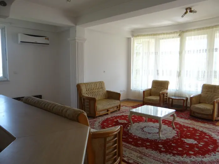 ویلا چهارخوابه سیدآباد - پذیرایی طبقه دوم