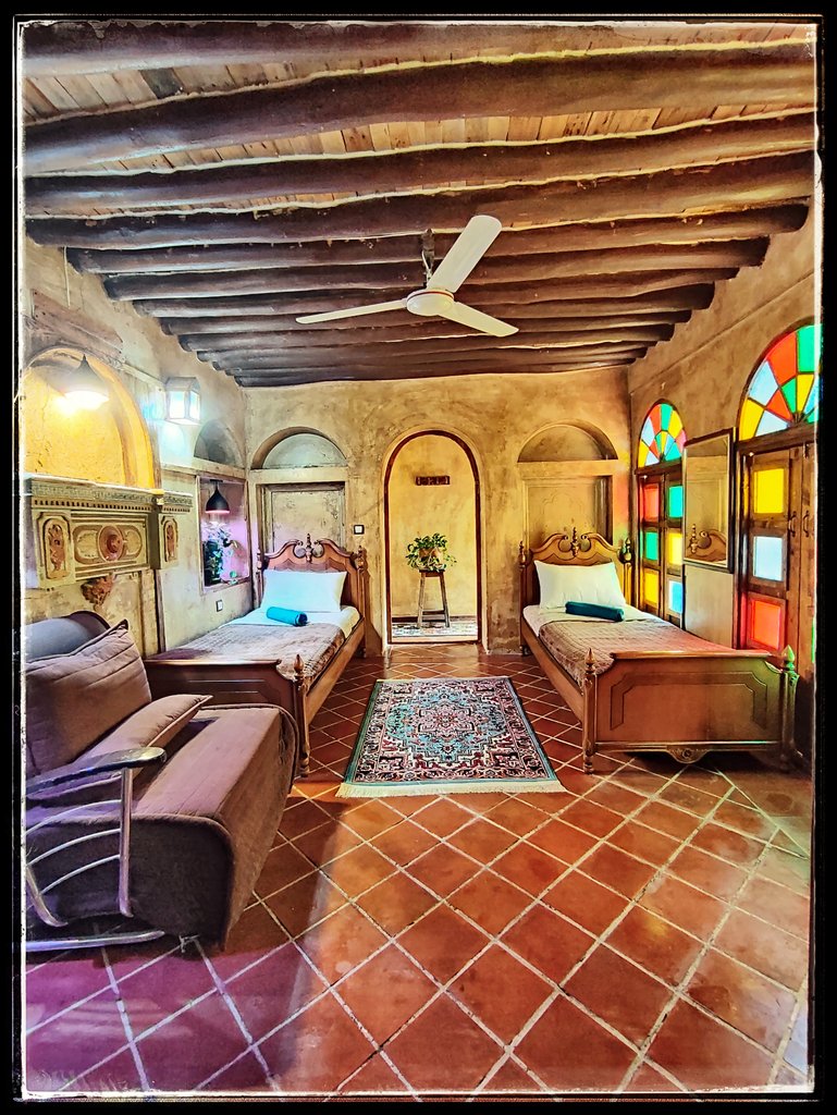 اقامتگاه سنتی خانه تاریخی راشدی - اتاق تویین همکف