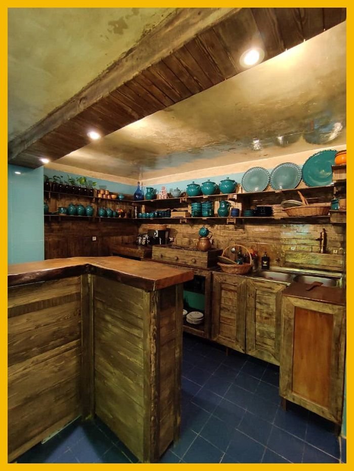 اقامتگاه سنتی خانه تاریخی راشدی - اتاق دبل وی آی پی طبقه اول