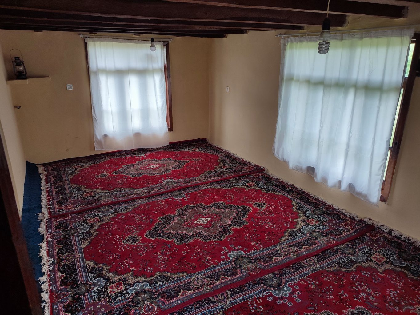 یک خوابه سنتی خانه آبی