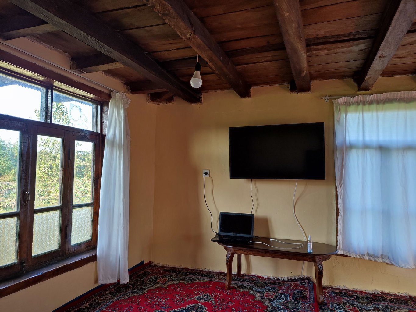 یک خوابه سنتی خانه آبی