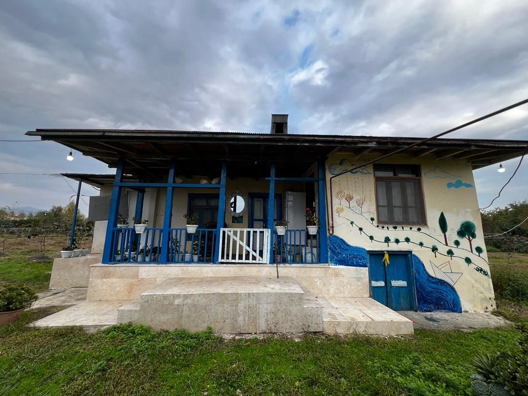 یک خوابه سنتی خانه آبی