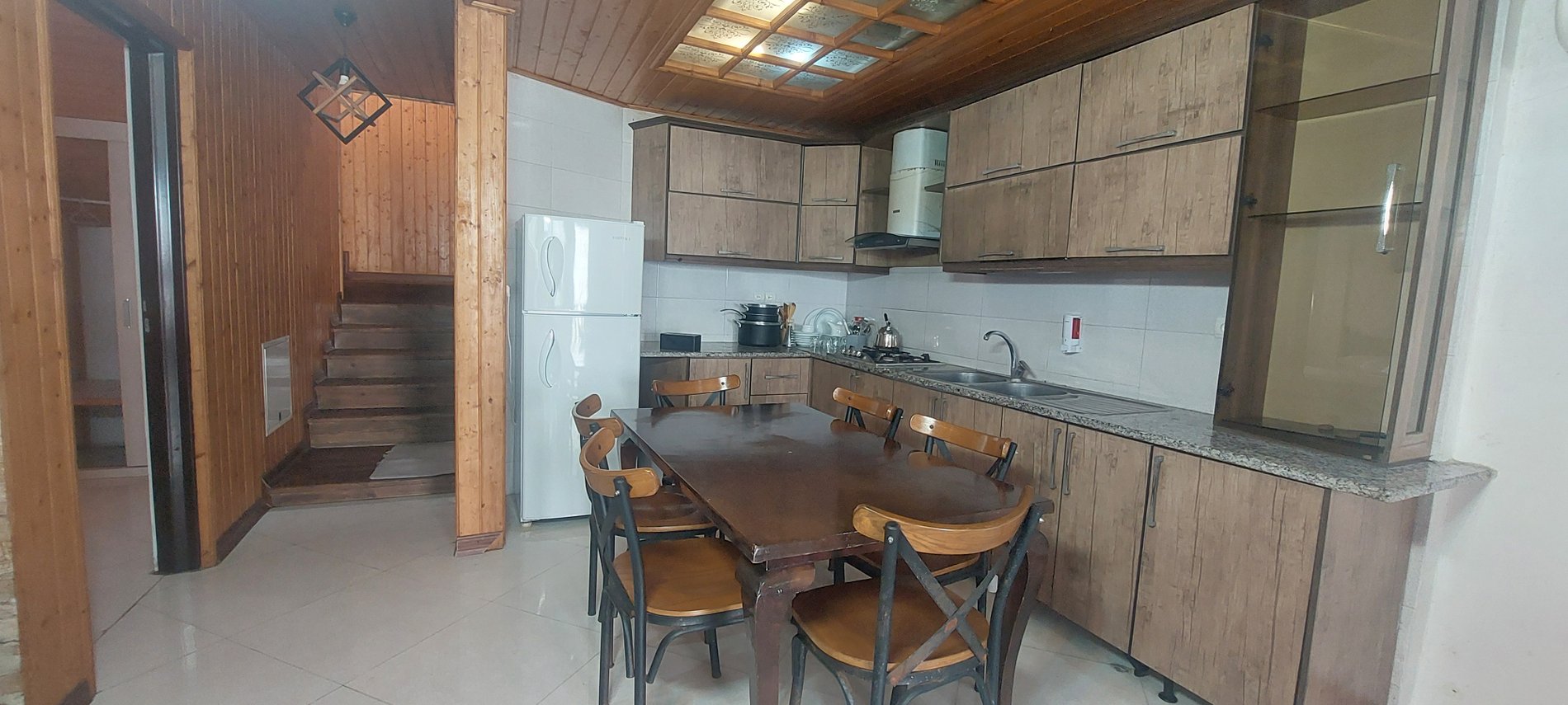 ویلا سه خوابه استخردار آبگرم لاکوده 1