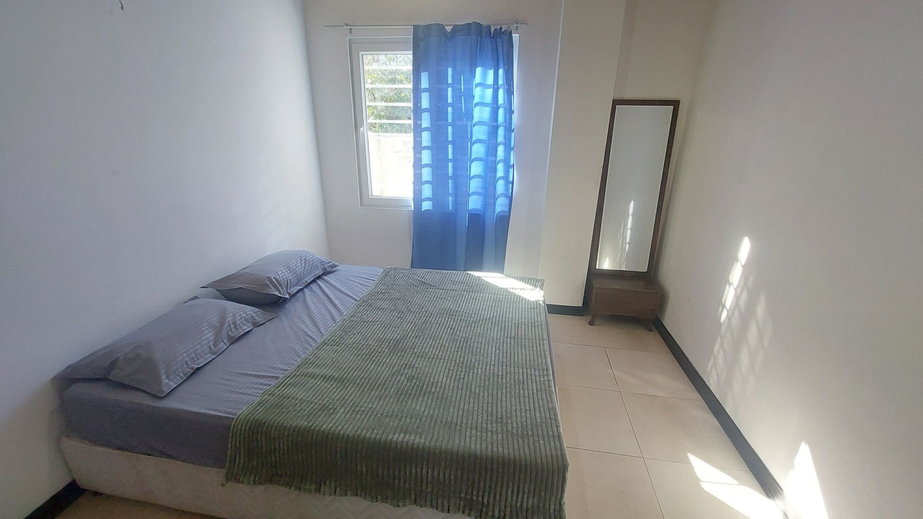 چهارخوابه دوبلکس استخردار آبگرم لاکوده ۵