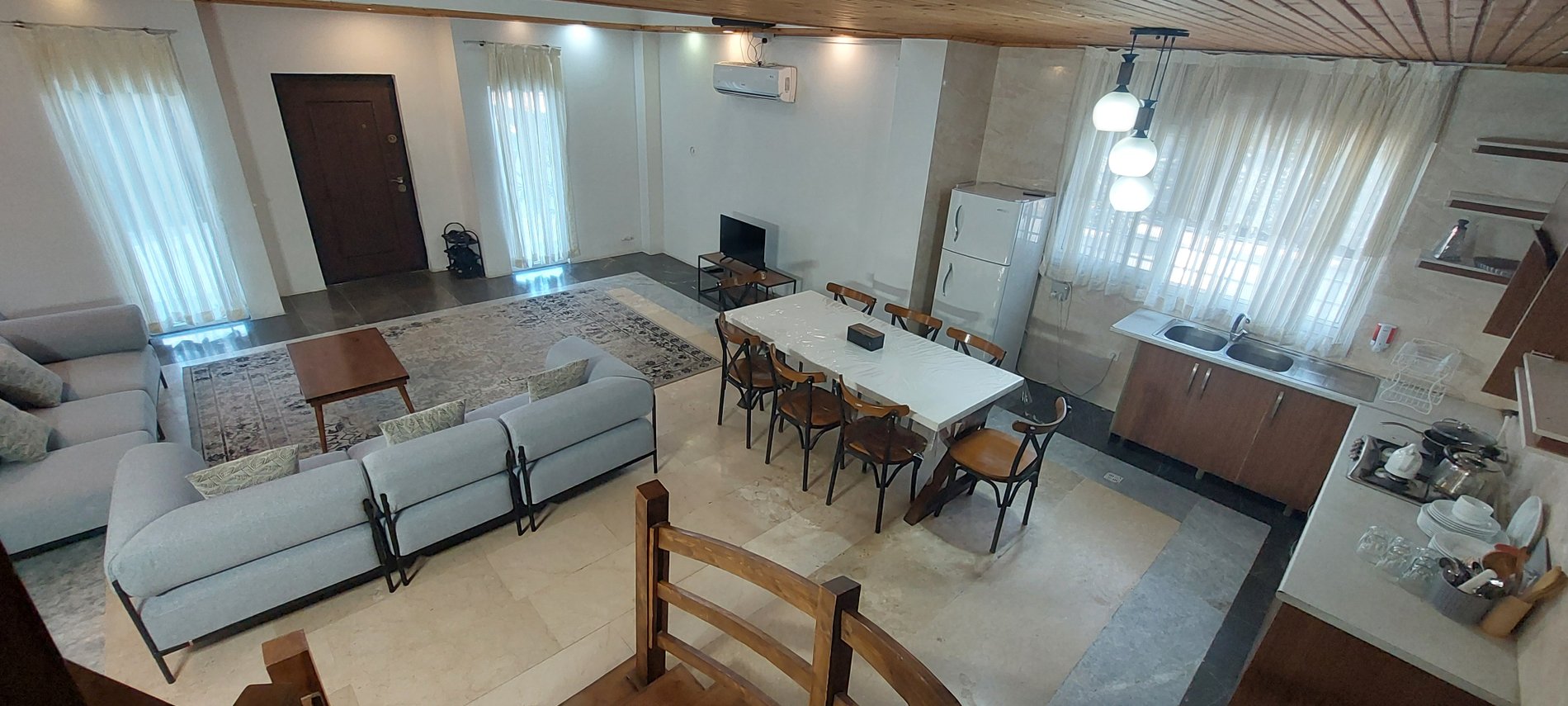 ویلا چهارخوابه تریپلکس استخردار آبگرم لاکوده ۳