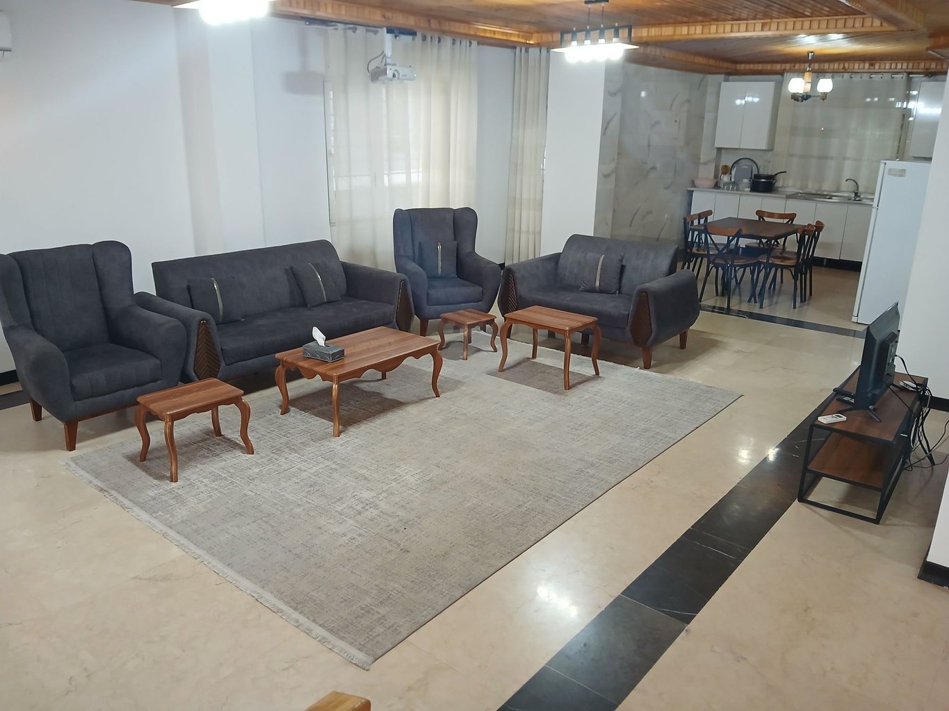 چهارخوابه دوبلکس استخردار آبگرم لاکوده ۵