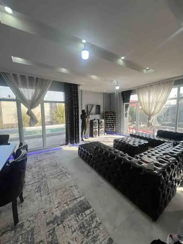 ویلا دوخوابه استخردار آبگرم شقایق سوری - انتخاب عنوان تصویر