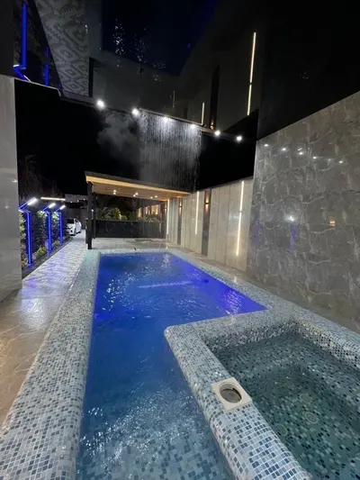 ویلا چهارخوابه استخردار آبگرم سامین